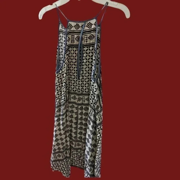 THML shark bite hem spaguetti strap  blue/red/ black dress size Small - Picture 2 of 10